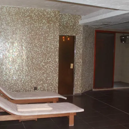 Lux Milmari Reko Premier 14 Apartment