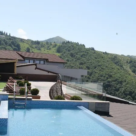 Apartment Lux Milmari Reko Premier 14