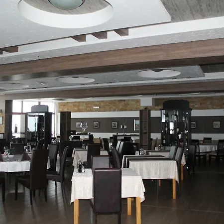 Lux Milmari Reko Premier 14 *