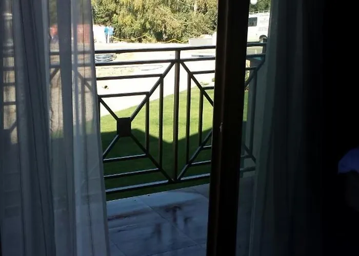 Lux Milmari Reko Premier 14