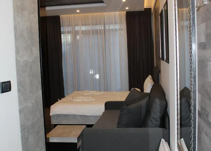 Apartment Lux Milmari Reko Premier 14 *