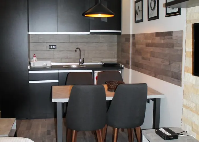 Apartment Lux Milmari Reko Premier 14 *