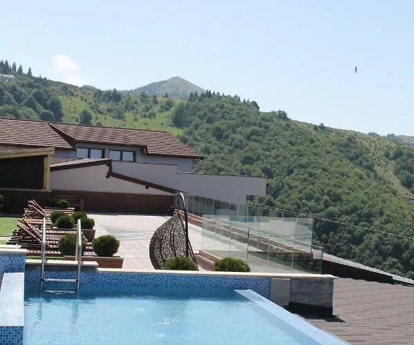 Apartment Lux Milmari Reko Premier 14