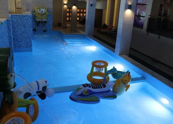 Apartment Lux Milmari Reko Premier 14